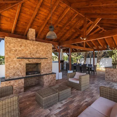 Casa Cambria Вилла